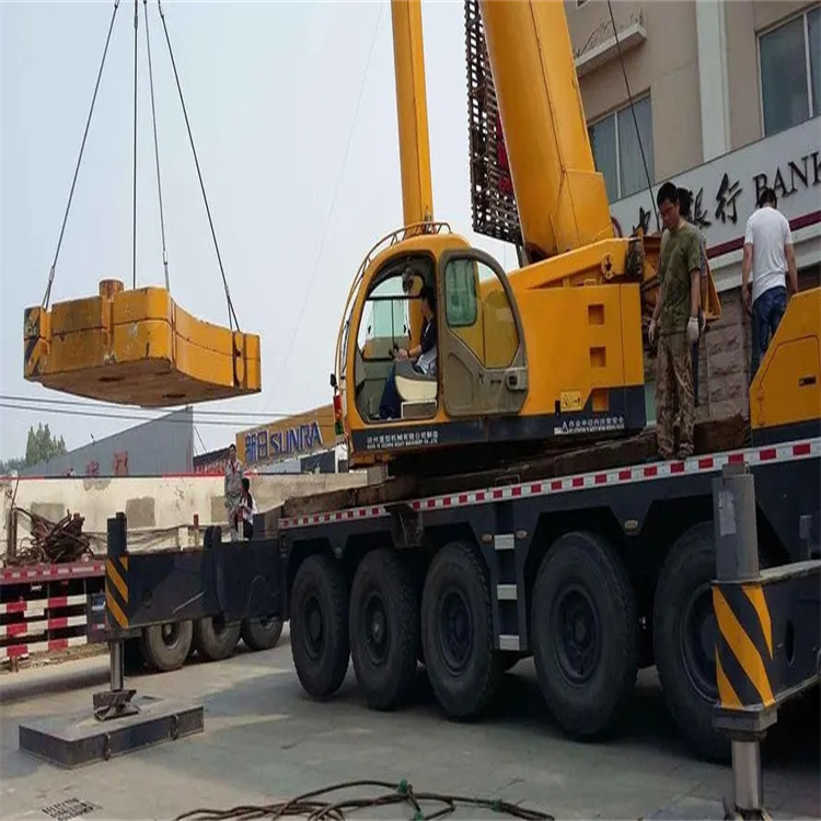 罗源县当地吊车出租|机器吊装|75吨|工厂搬迁服务